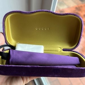 GUCCI GLASSES CASE